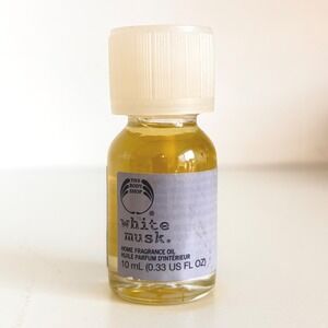 The Body Shop White Musk Home Fragrance Oil 10ml 0.33 fl oz SKU 80118 Made in UK